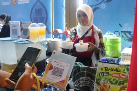 BNI Dukung 24 UMKM Lokal Tampil di MotoGP Mandalika 2026