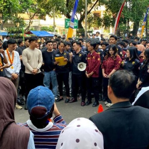 Geger Dosen Diduga Cabuli Belasan Mahasiswa di Universitas Pasundan