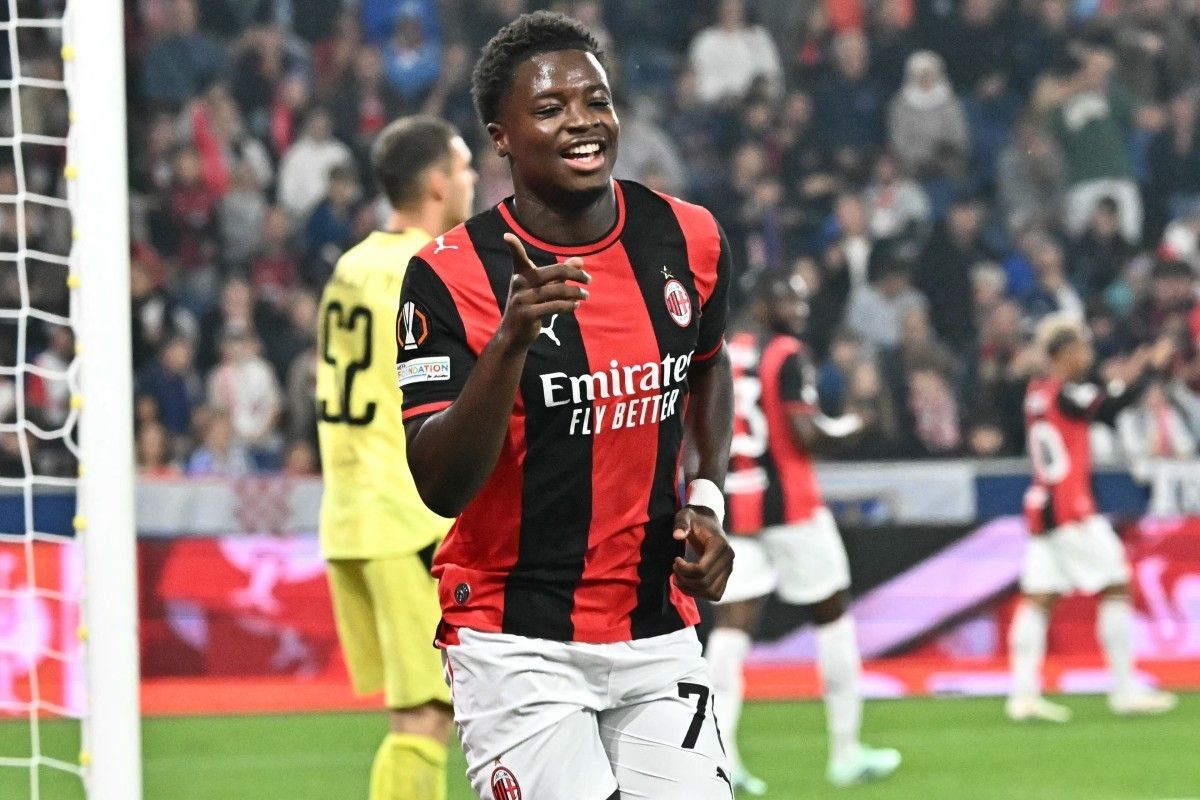 Video Alphadjo Cisse Hattrick, AC Milan Gilas Salzburg 4-0